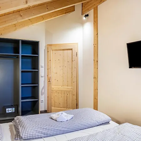 Chalet Rauschn 2 *